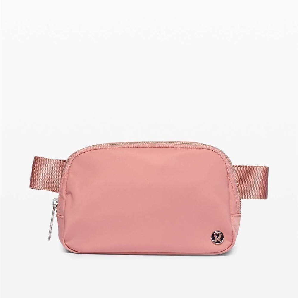 Lululemon Everywhere Belt Bag Pastel Pink